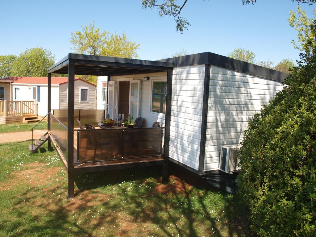 Camping Adria Mobile Home Park Umag Pokój zdjęcie